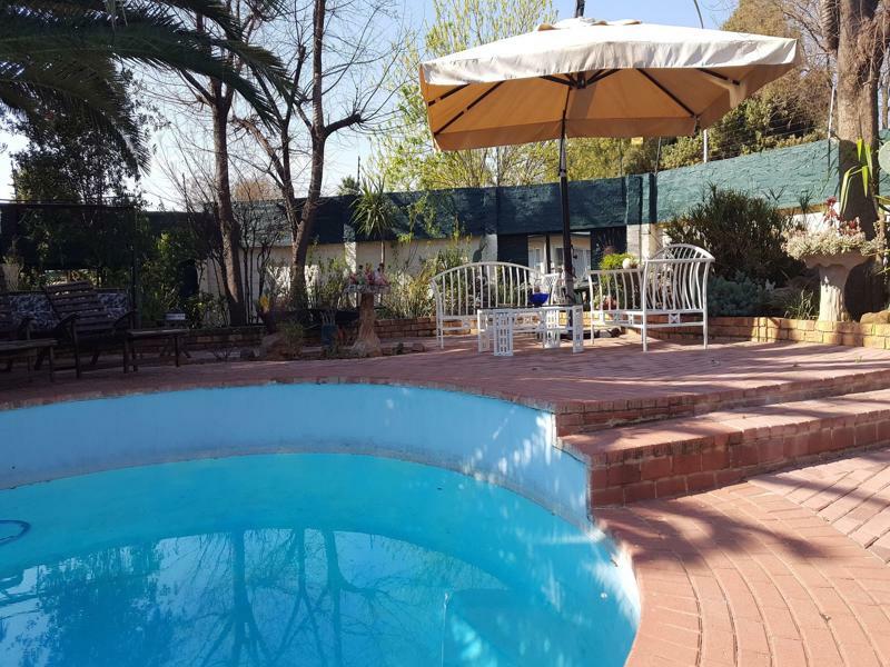 Sleep Eezy Cottages Benoni Exterior foto